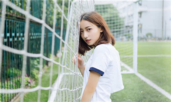 安图标题：揭开正规试管助孕费用，帮您实现代怀生子的梦想